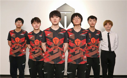 莫德里奇再 莫德里奇再